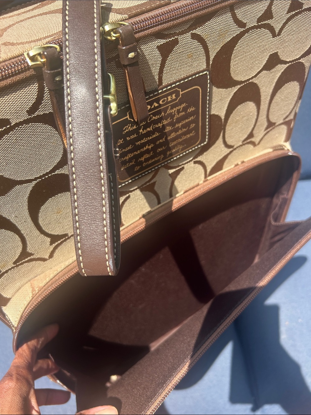 Coach on wheels 👀two way luggage🥳🥳❌❌ - Picture 6 of 14